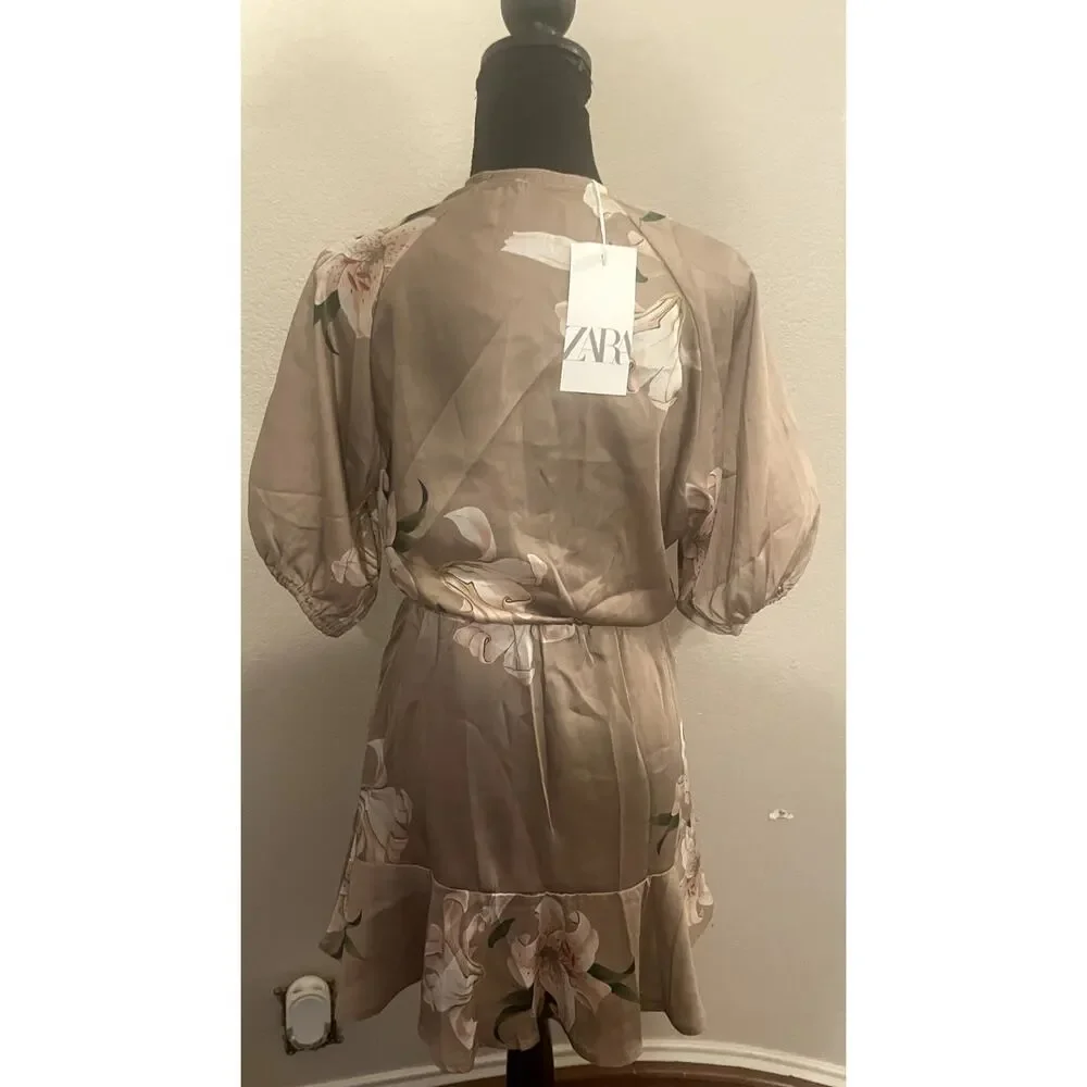 NWT Zara Floral Satin Faux Wrap Kimono Dress Size M Pink Lily Art